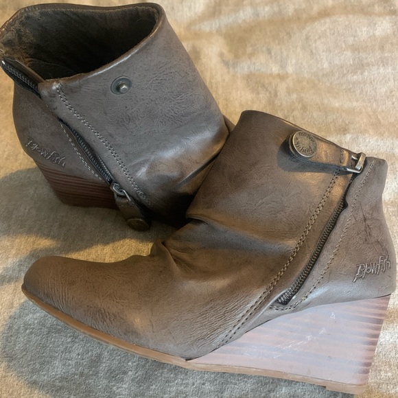 Blowfish wedge booties - Picture 6 of 6